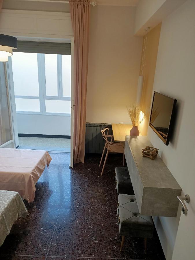 萨沃纳Casa Di Noemi - Seafront With Parking公寓 外观 照片